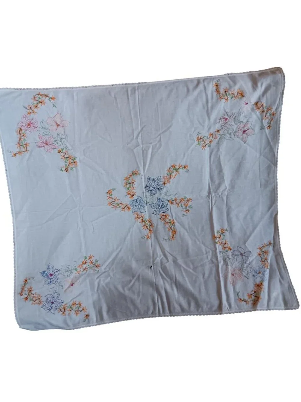 White Tablecloth 40x34